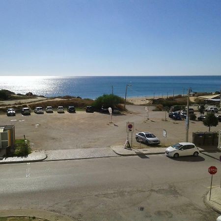 Gui Beach House Armação de Pêra Buitenkant foto