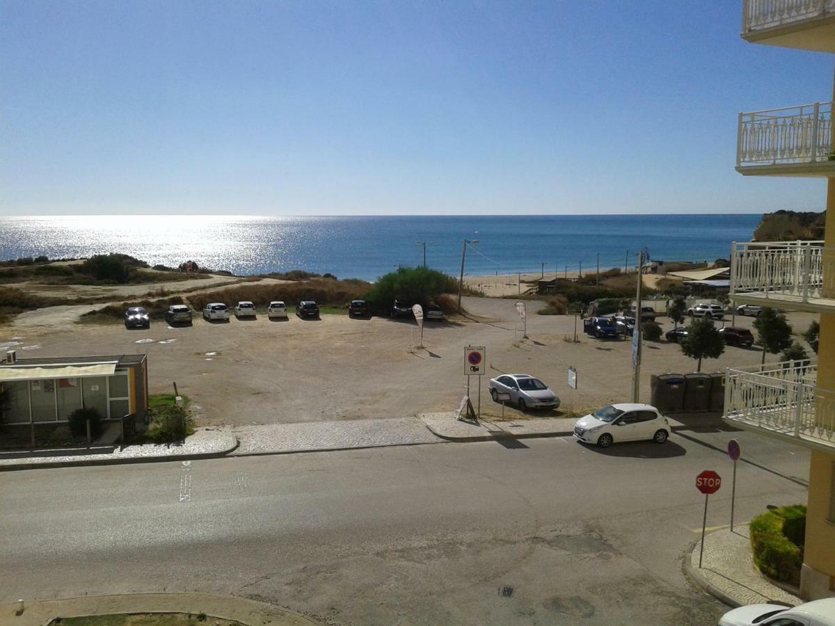 Gui Beach House Armação de Pêra Buitenkant foto